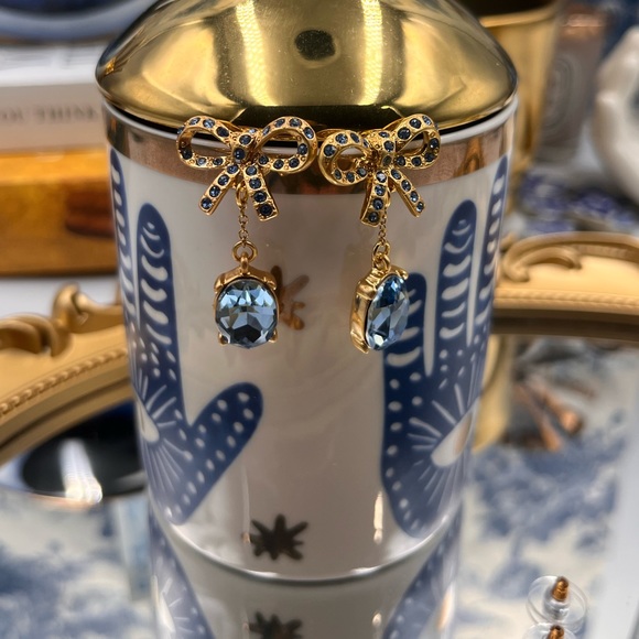 🆕 OSCAR DE LA RENTA 🧿 NWOT Blue Sparkle & Dangling Bow Earrings - Picture 13 of 16